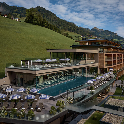 DAS EDELWEISS 5 star luxury wellness hotel in the mountains